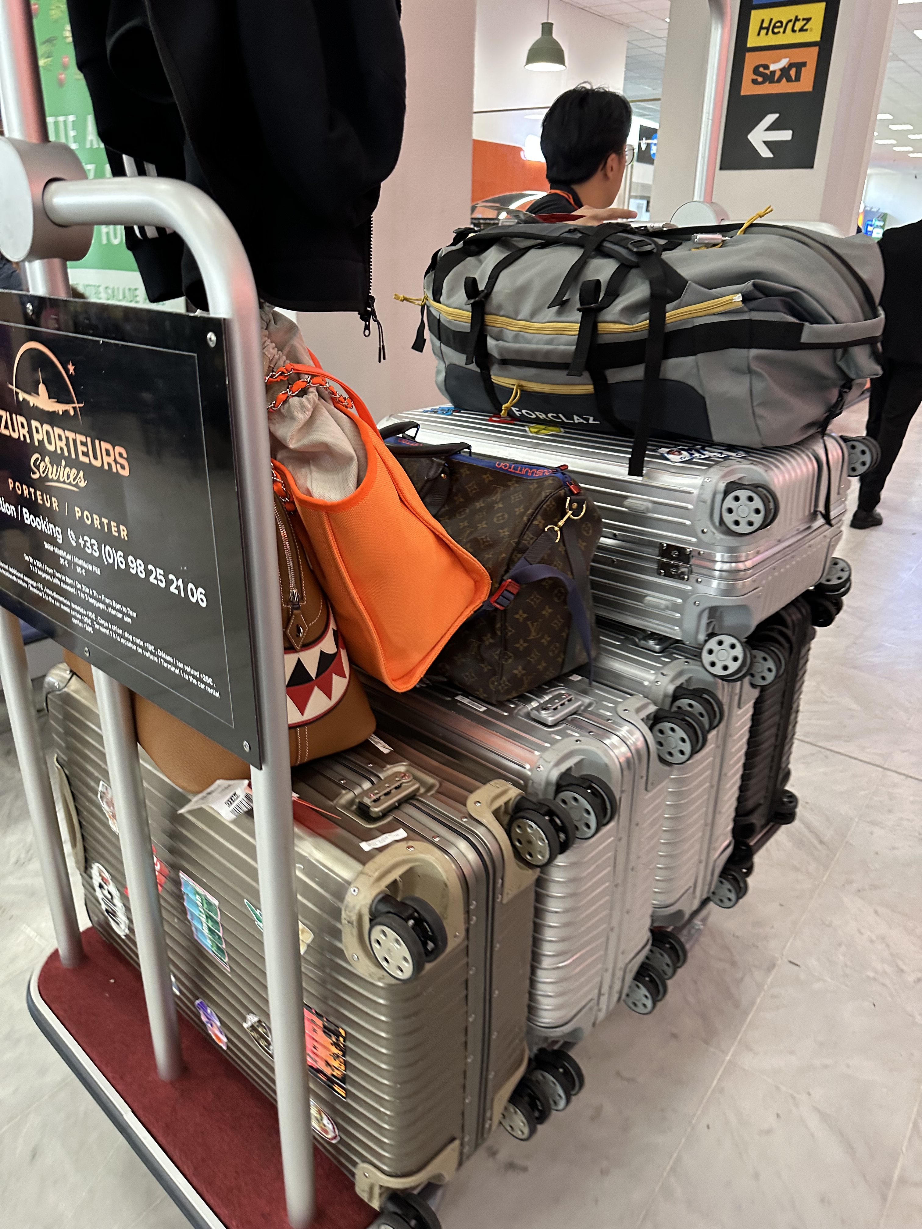 How I Pack Like a Pro (aka Not Forgetting My Underwear Since 2001)